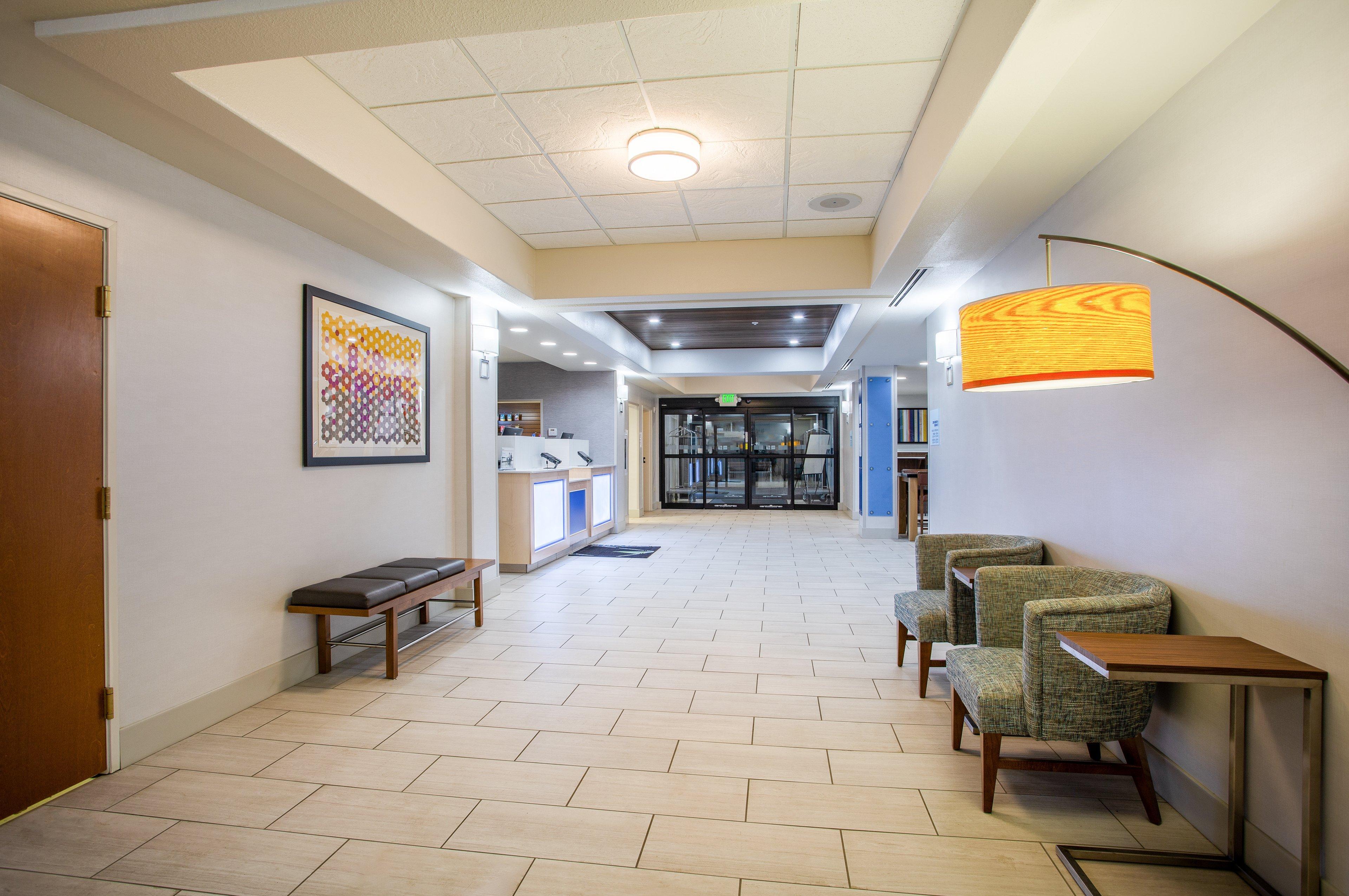 Holiday Inn Express Hotel & Suites Lewisburg By Ihg Dış mekan fotoğraf