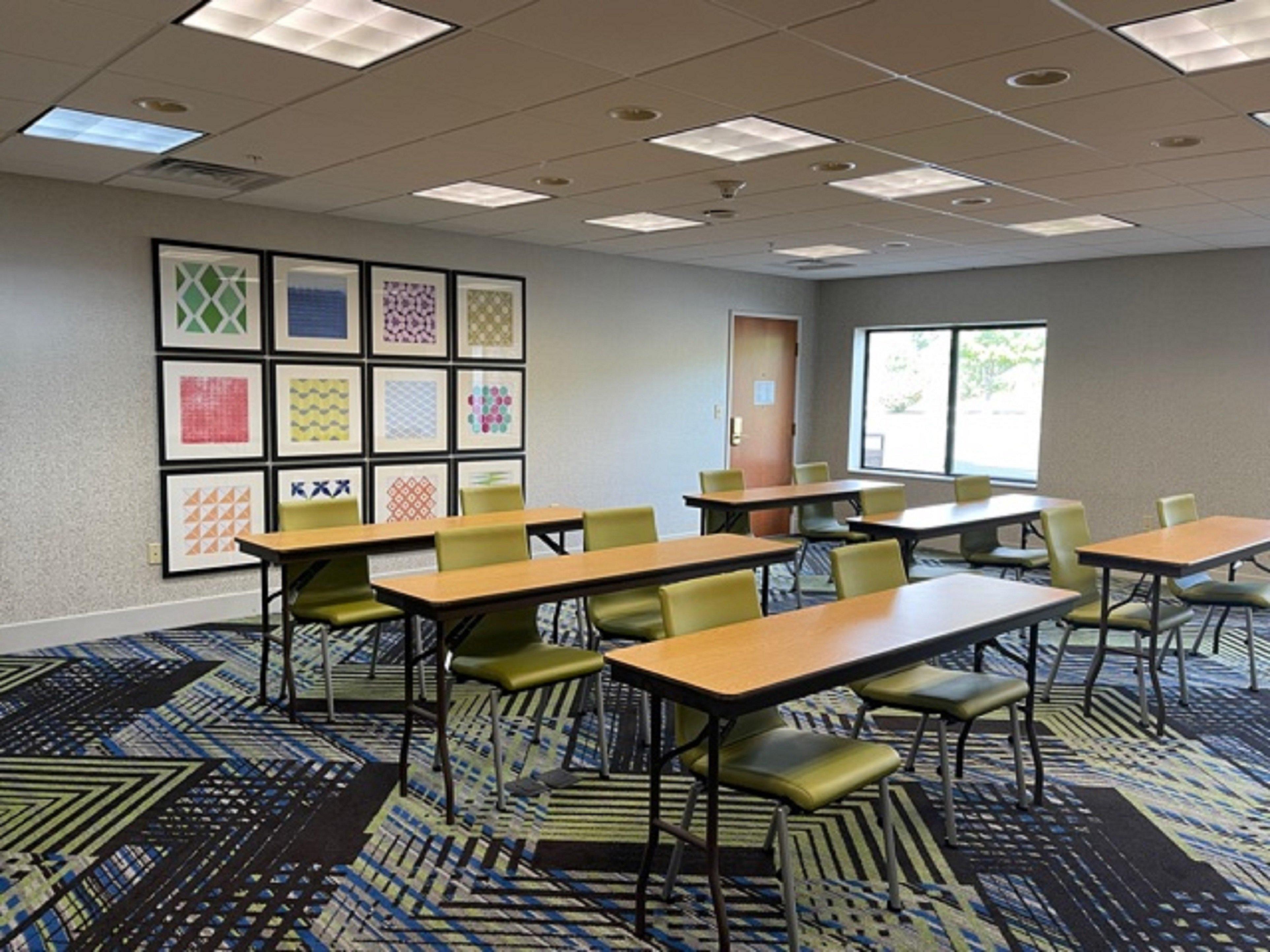 Holiday Inn Express Hotel & Suites Lewisburg By Ihg Dış mekan fotoğraf